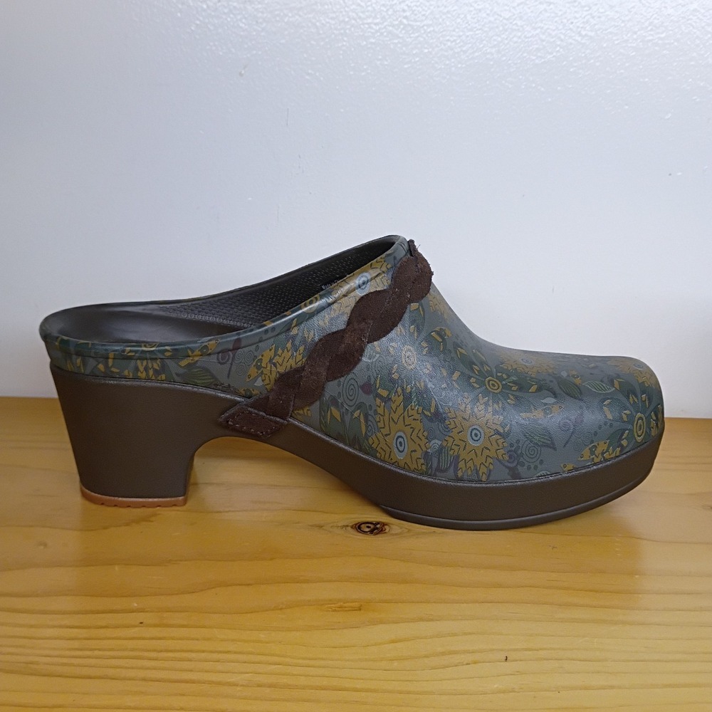 Crocs Dual Comfort Womens Clogs Shoes Brown/Floral Heels Mules Slip On Size 7 - Picture 8 of 11